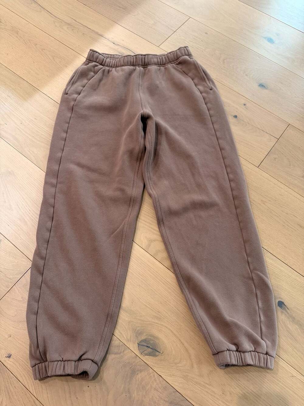 Lululemon Scuba High-Rise Oversized Jogger in Java